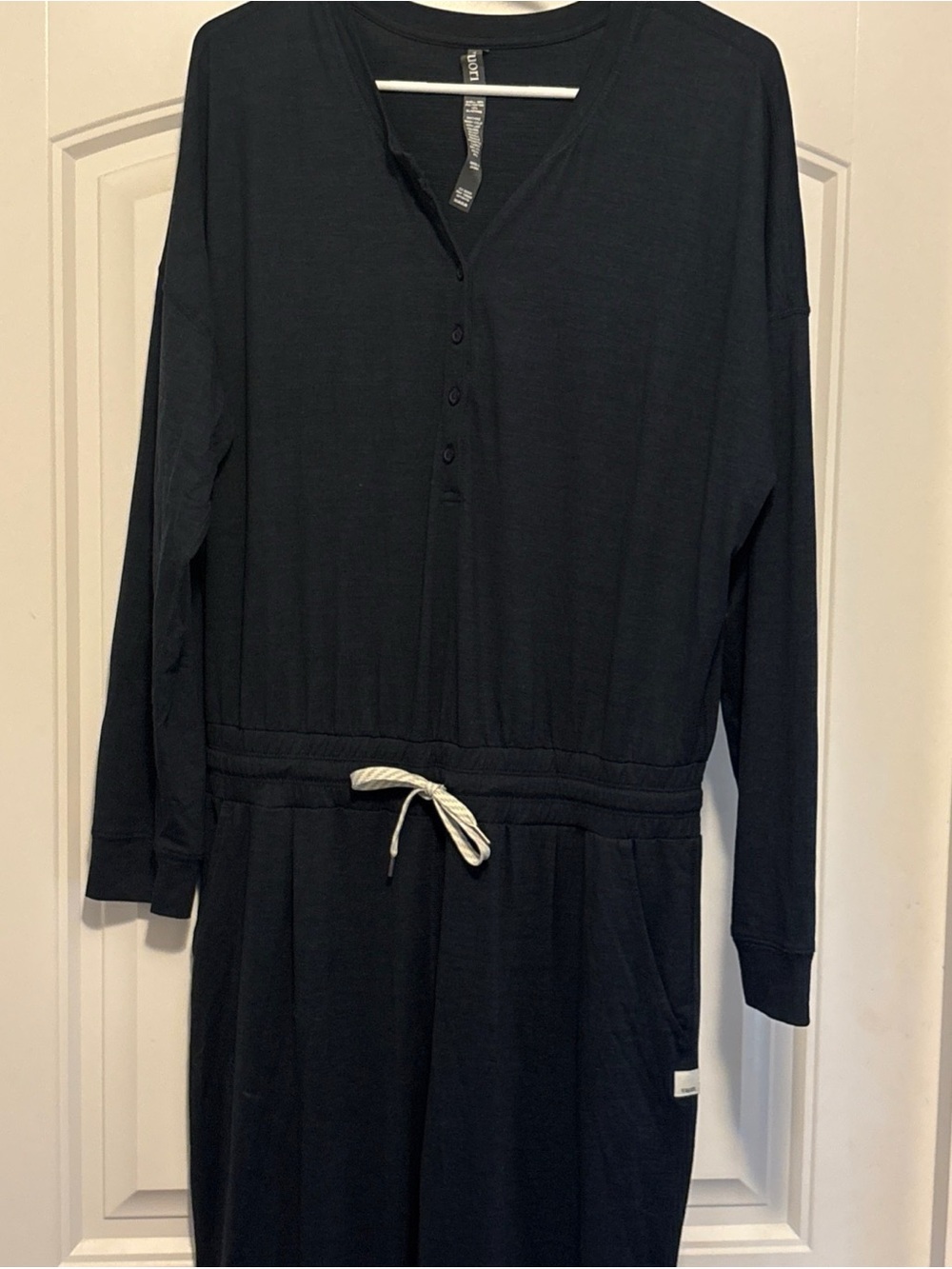 Vuori Jumpsuit Lux Henley Long Sleeve Romper Women's Size L Dark Navy